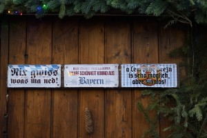  Sprüche an derWeihnachtsmarkthütten