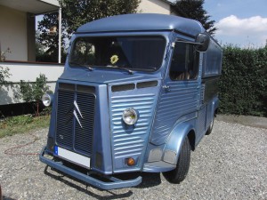 Citroen-Typ-H-Blau Metallic