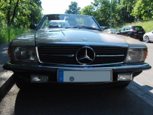 Frontansicht Mercedes 280SL R 107